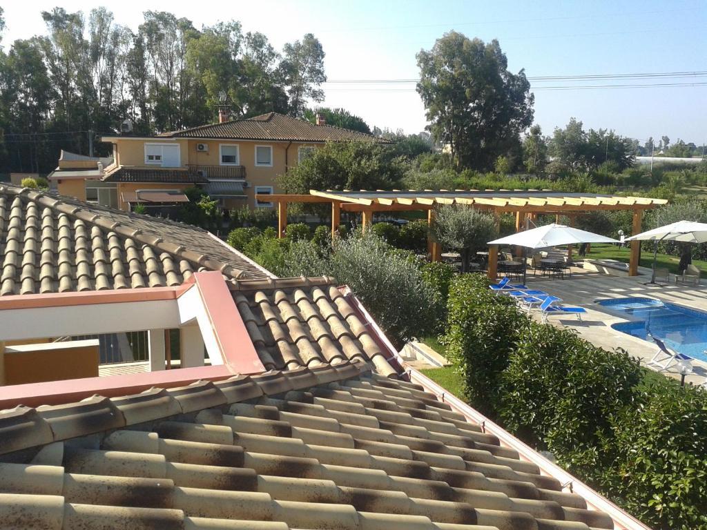 Hotel Villa Aurora Latina Exterior photo