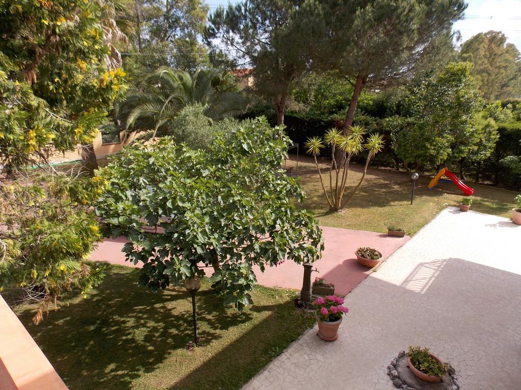 Hotel Villa Aurora Latina Exterior photo