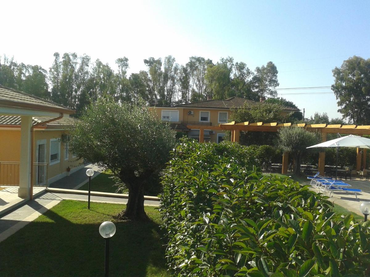 Hotel Villa Aurora Latina Exterior photo